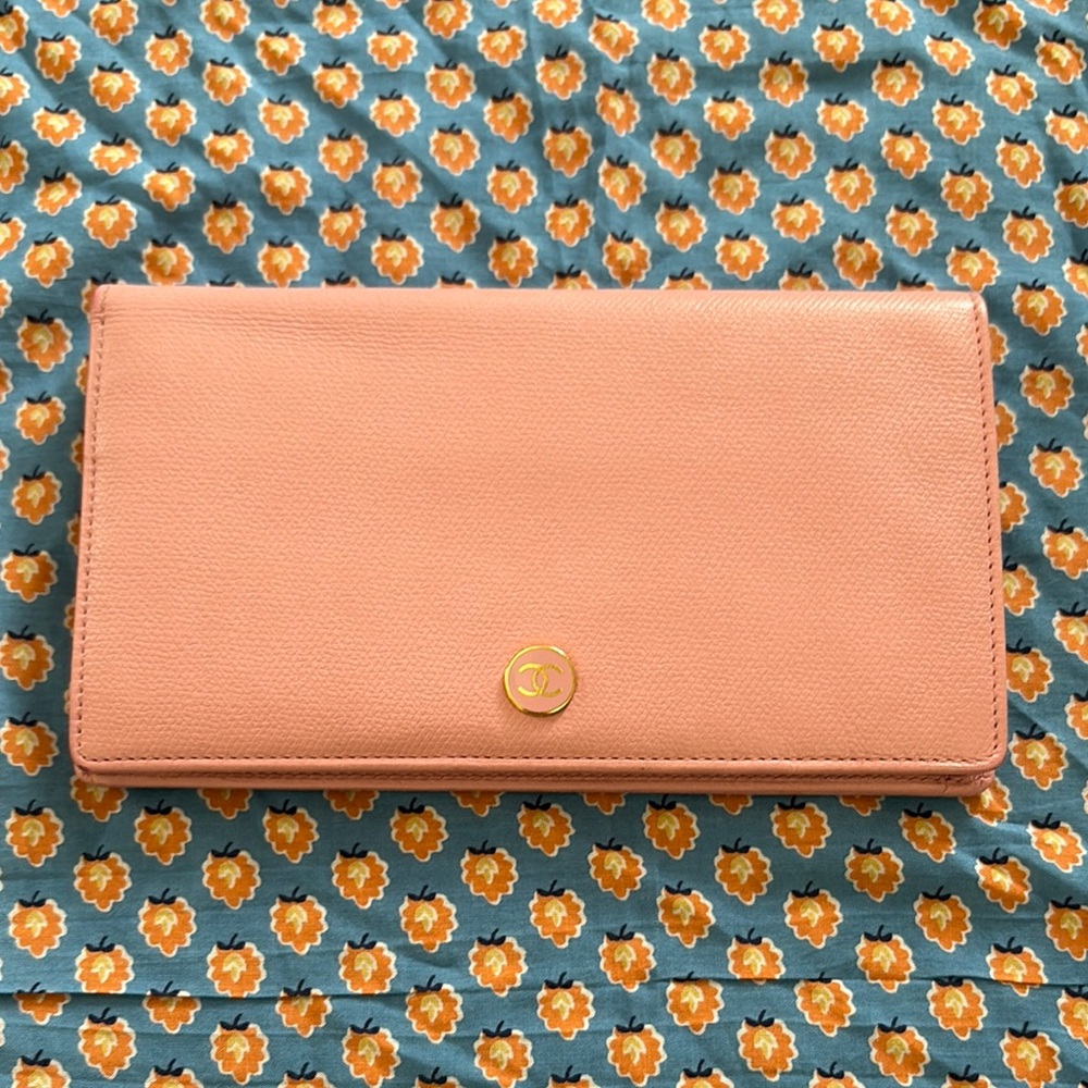 Chanel Pink Leather Wallet with Gold Detail